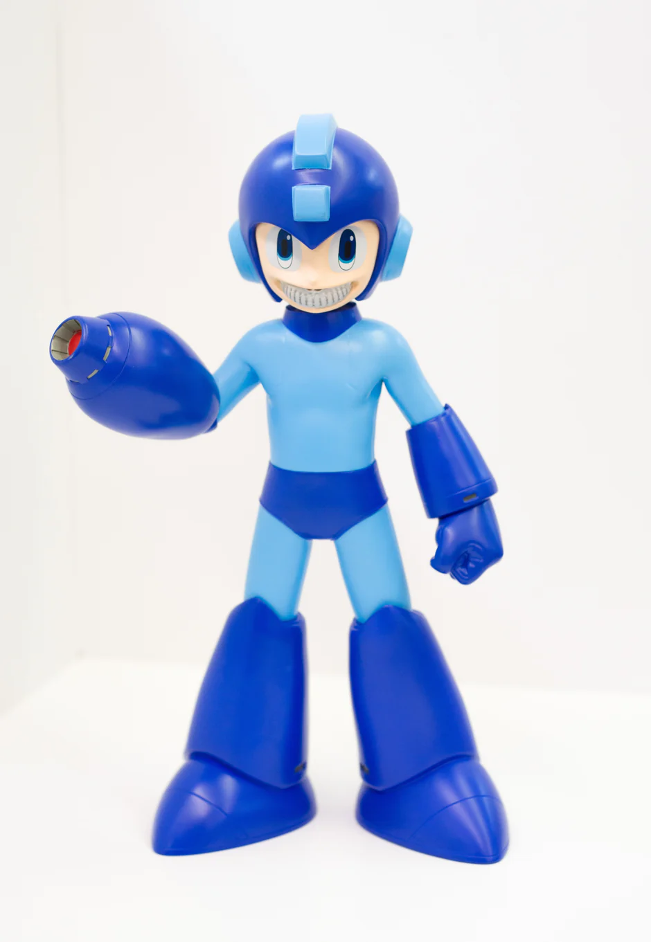 Mega Man Grin Capcom 15" Vinyl Figure Ron English Popaganda - Image 4